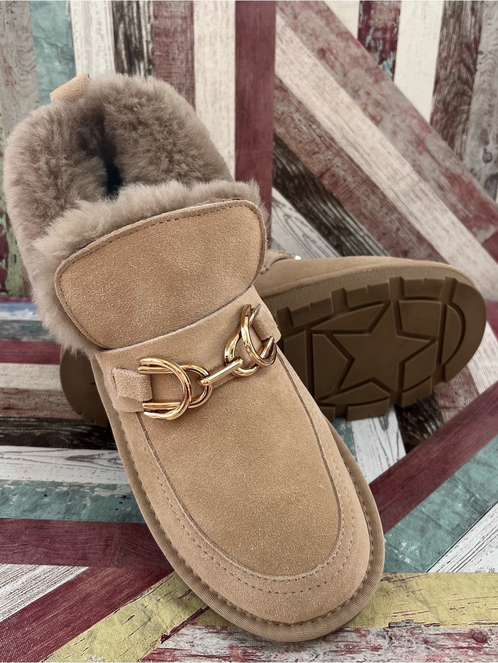 Lonza Puff Gold Buckle Beige Winter Boots Shoes EUC Suede Real Fur SZ 9-9.5